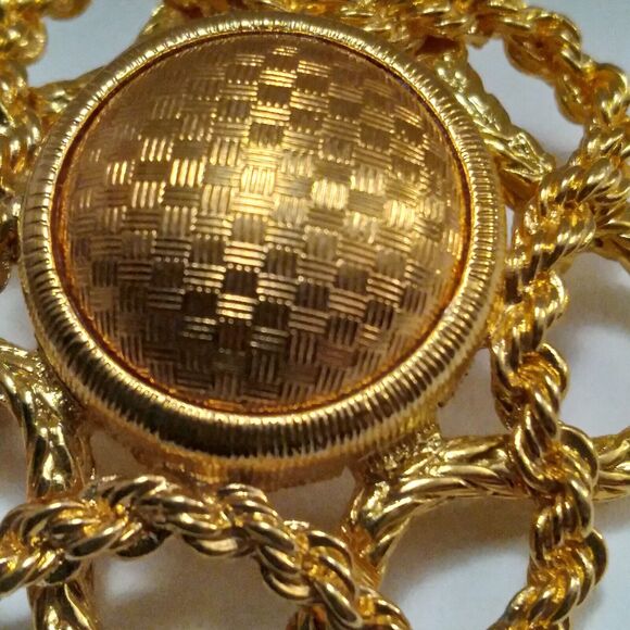 Monet Brooch Vintage Open Textured Goldtone Metal Work Round Dome Center 1980s - Picture 4 of 8